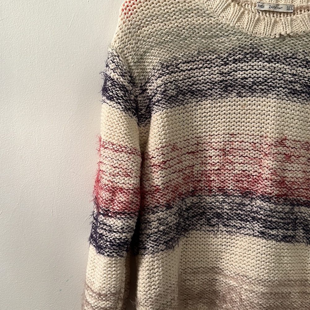 Zara sweater size medium - Picture 3 of 4